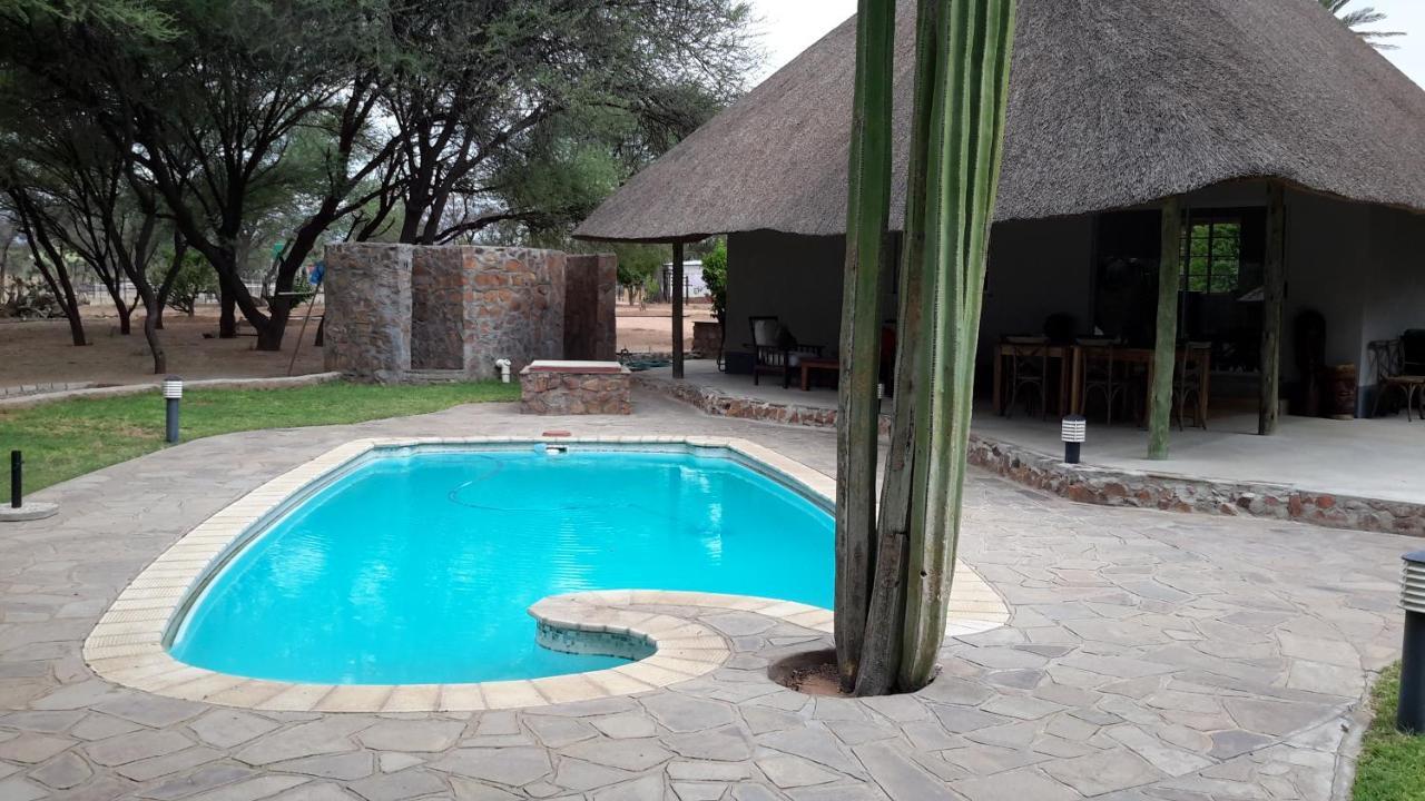 Khan River Lodge Wilhelmstal Екстер'єр фото