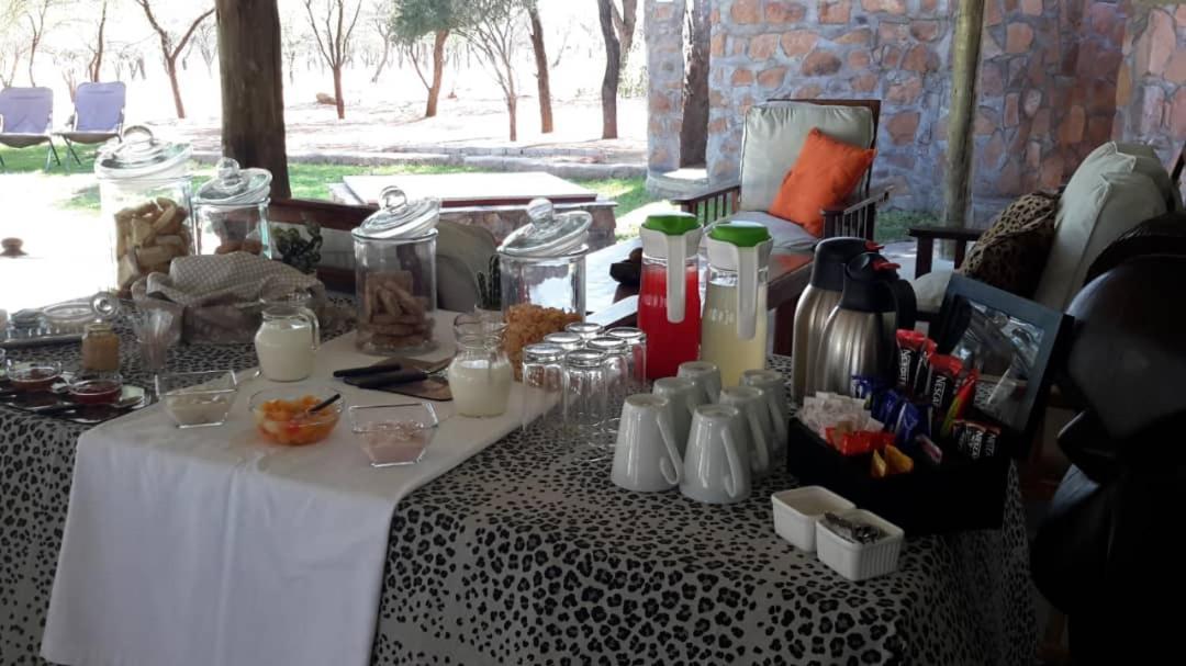 Khan River Lodge Wilhelmstal Екстер'єр фото